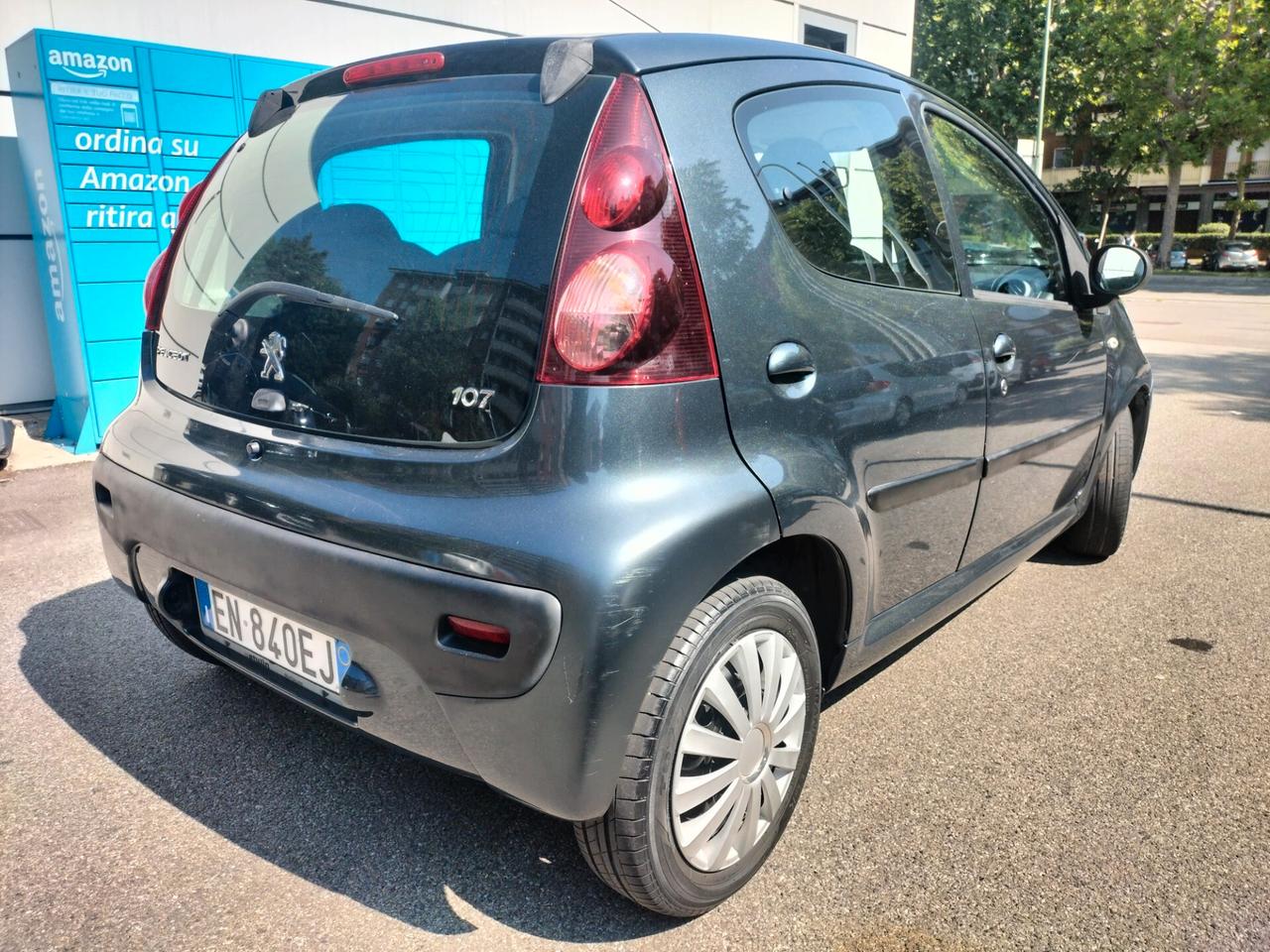Peugeot 107 - AUTOMATICA solo 50.000 Km
