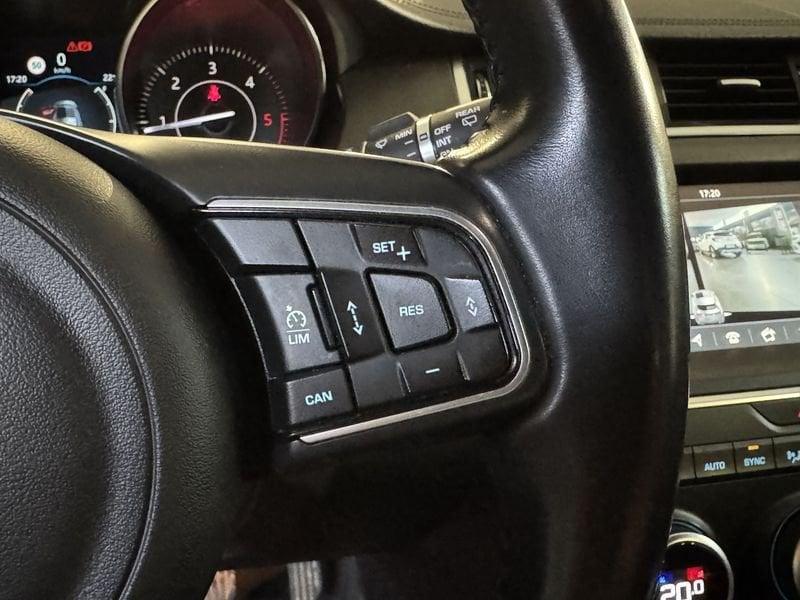 Jaguar E-Pace 2.0D i4 180cv R-DYNAMIC AUTO AWD