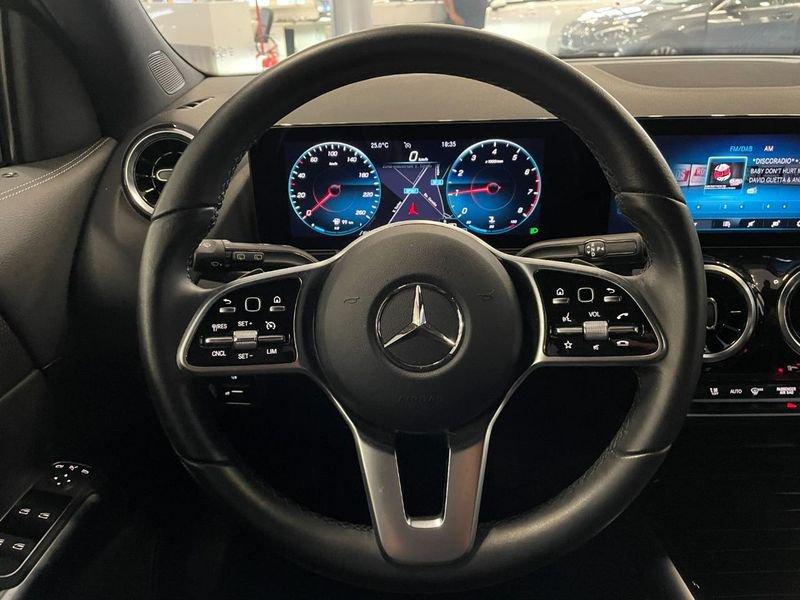 Mercedes-Benz GLA GLA 180 d Automatic Sport