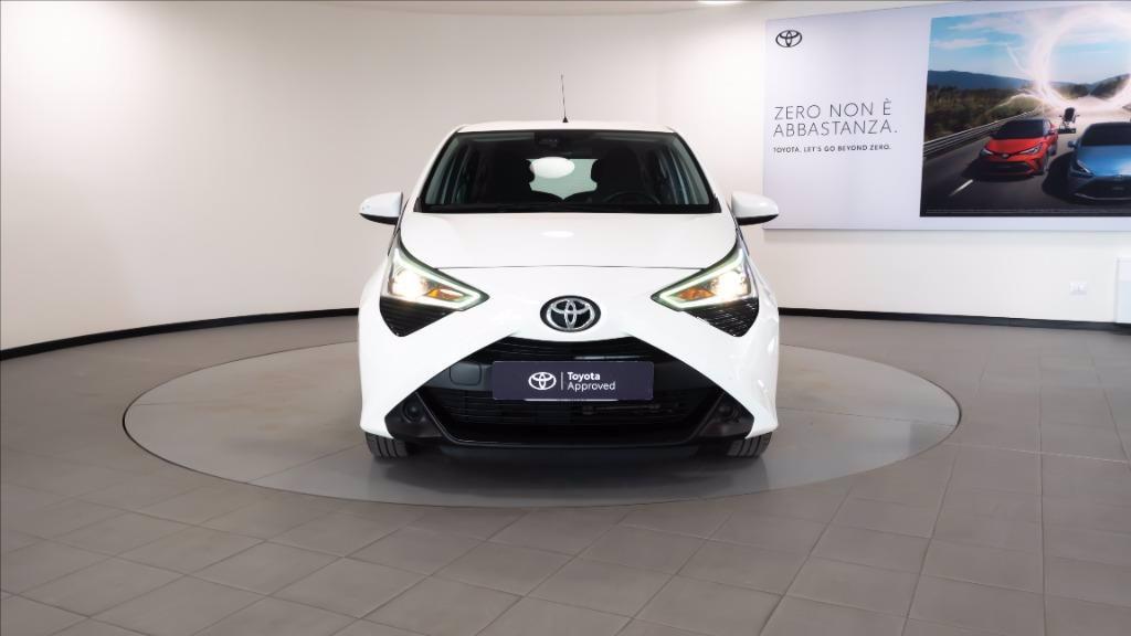 TOYOTA Aygo 5p 1.0 x-play 72cv del 2021