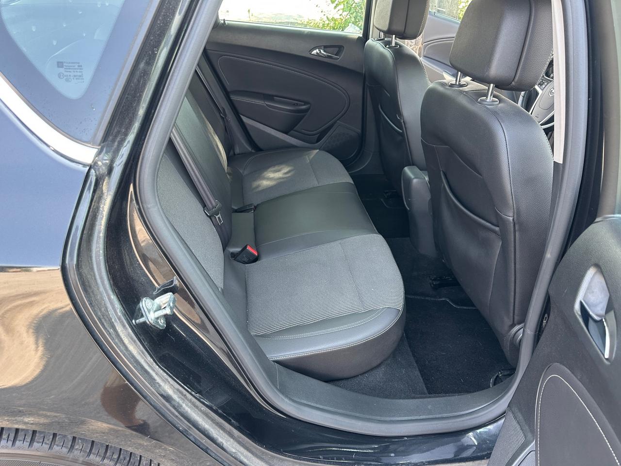 Opel Astra 1.7 CDTI 110CV (GARANZIA 24 MESI)