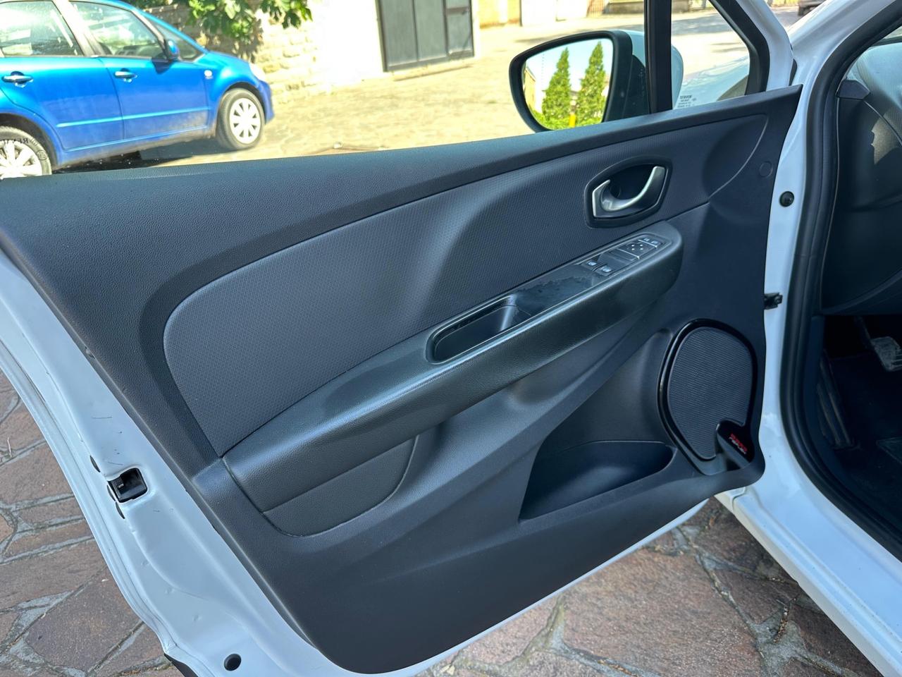 Renault Clio Blue dCi 85 CV 5 porte Intens