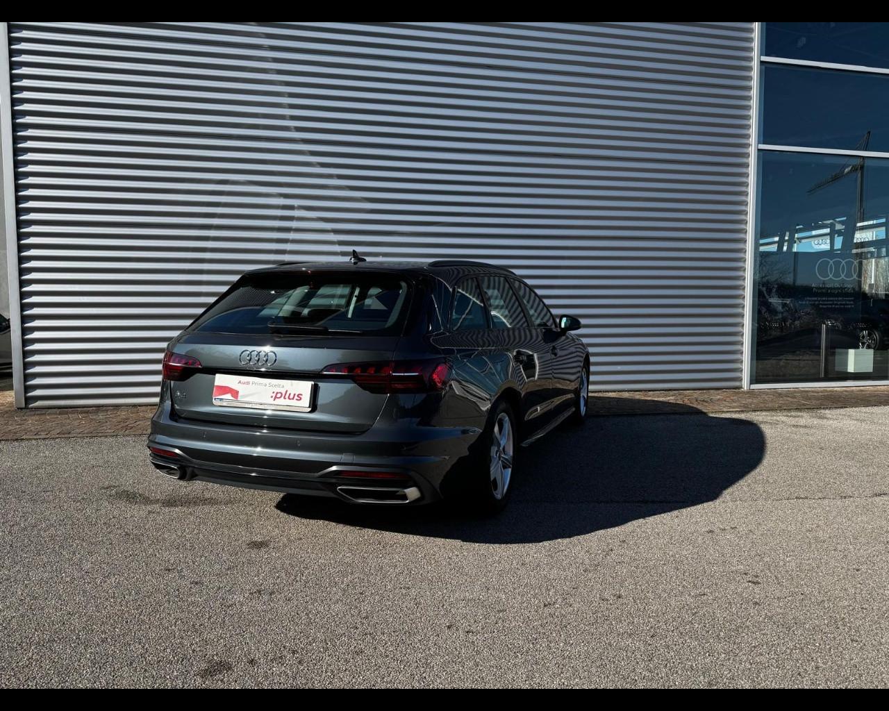AUDI A4 AVANT 35 TFSI MHEV S-TRONIC BUSINESS ADVANCED