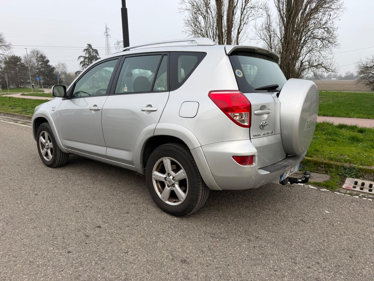 Toyota RAV 4 RAV4 Crossover 2.2 D-4D 177 CV Luxury