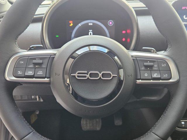 FIAT 600 Hybrid DCT MHEV da ?239,00 mensili