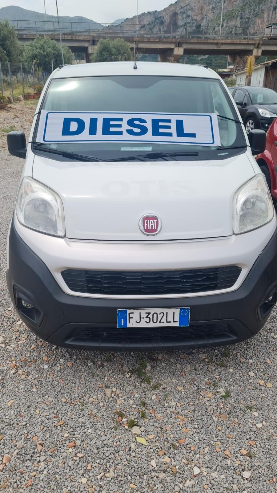 Fiat Fiorino 1.3 MJT 95CV Combinato Adventure