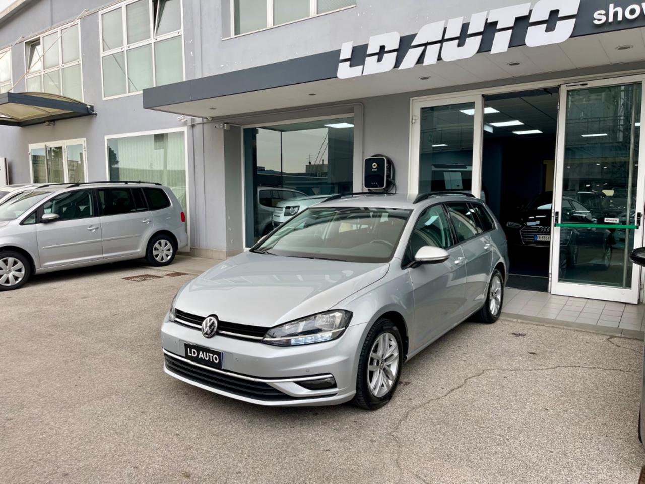 Volkswagen Golf Variant Golf Variant 2.0 TDI DSG Executive BlueMotion Tech.