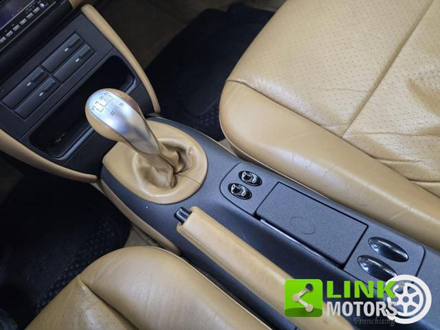 PORSCHE 911 Carrera cat Coupé