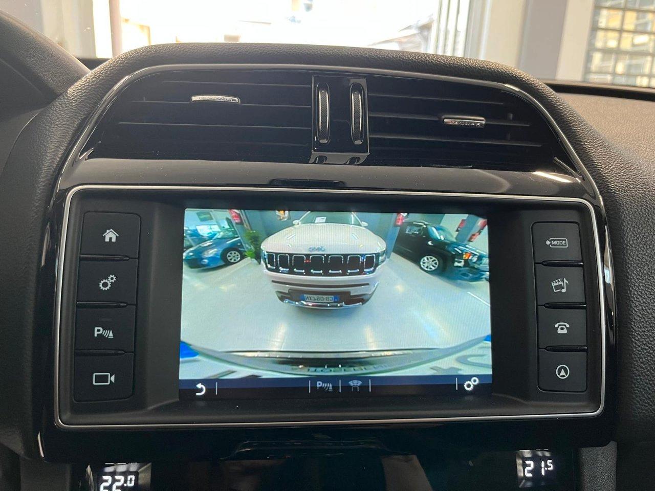 Jaguar F-Pace 2.0d R-Sport awd 180cv auto