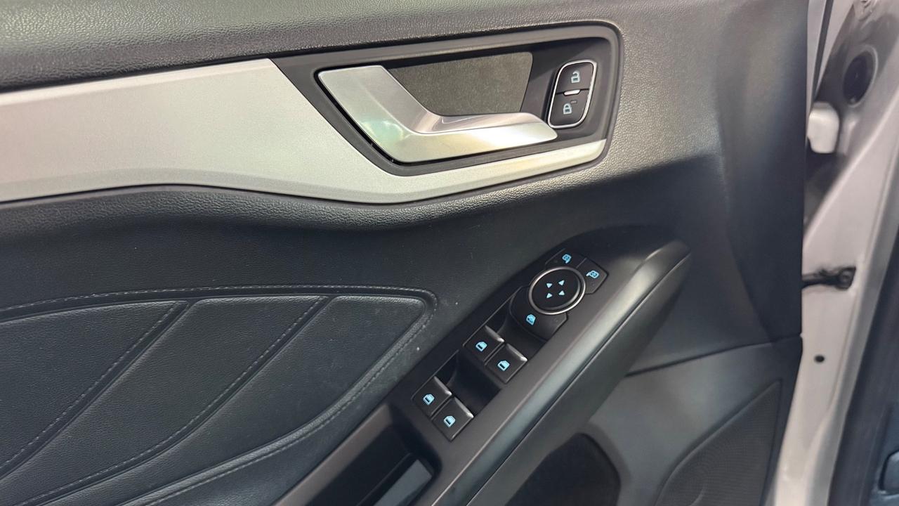 Ford Focus 1.5 EcoBlue 120 CV SW Business-2021