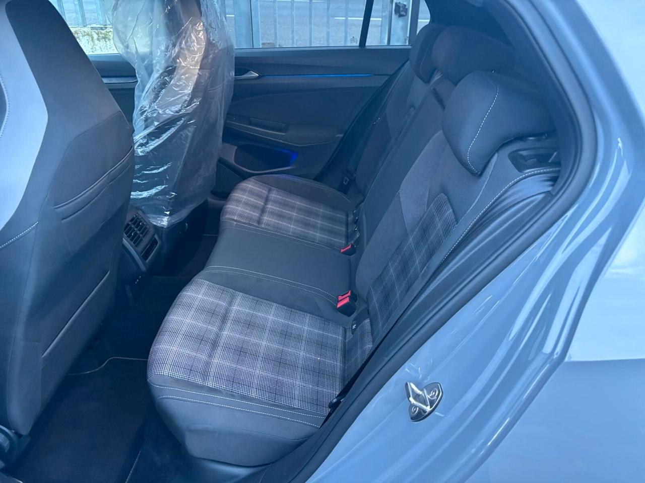 Volkswagen Golf 2.0 TDI DSG GTD