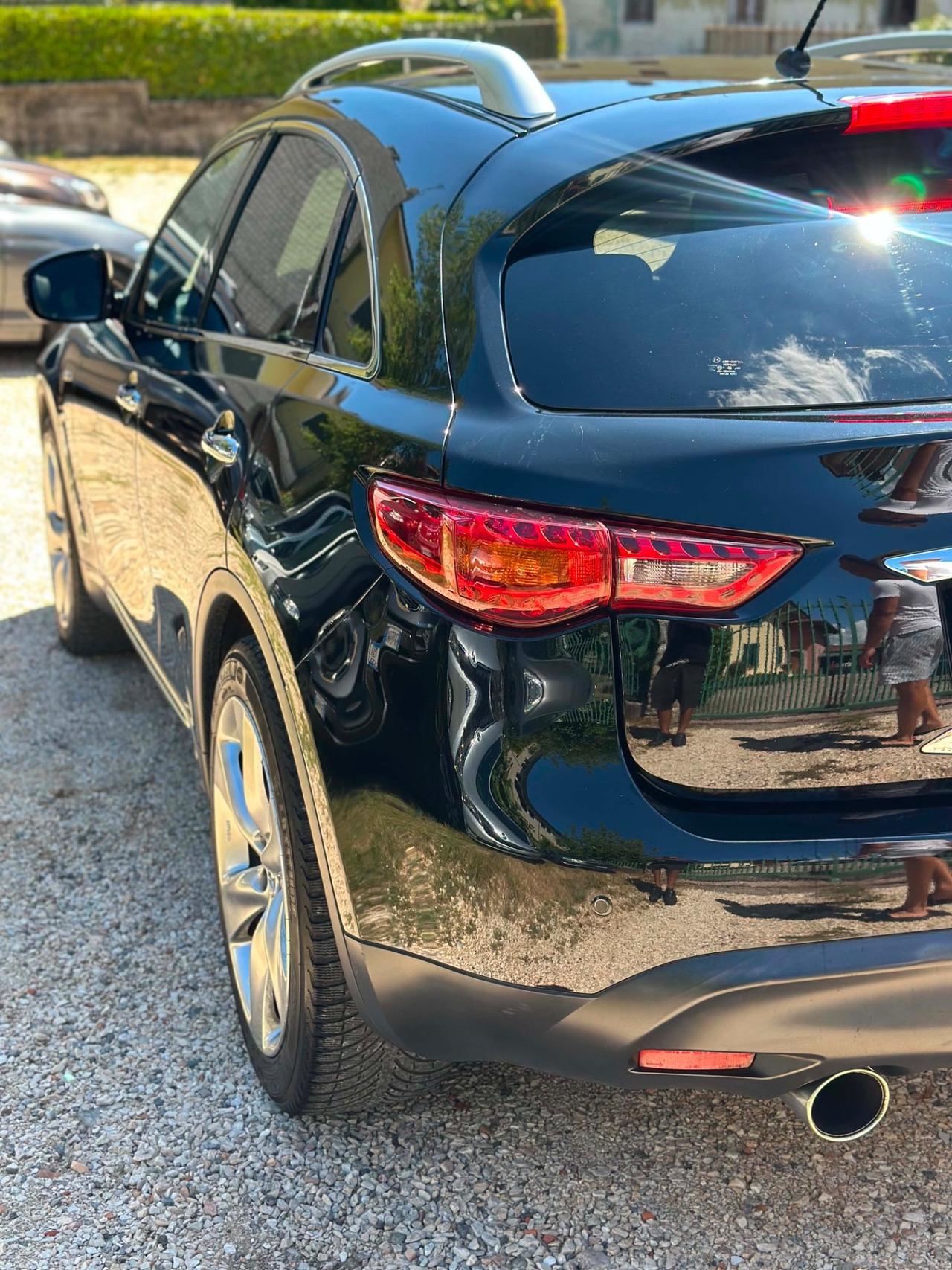 Infiniti FX30d S PREMIUM KMCERT UNICOPR GARANZ