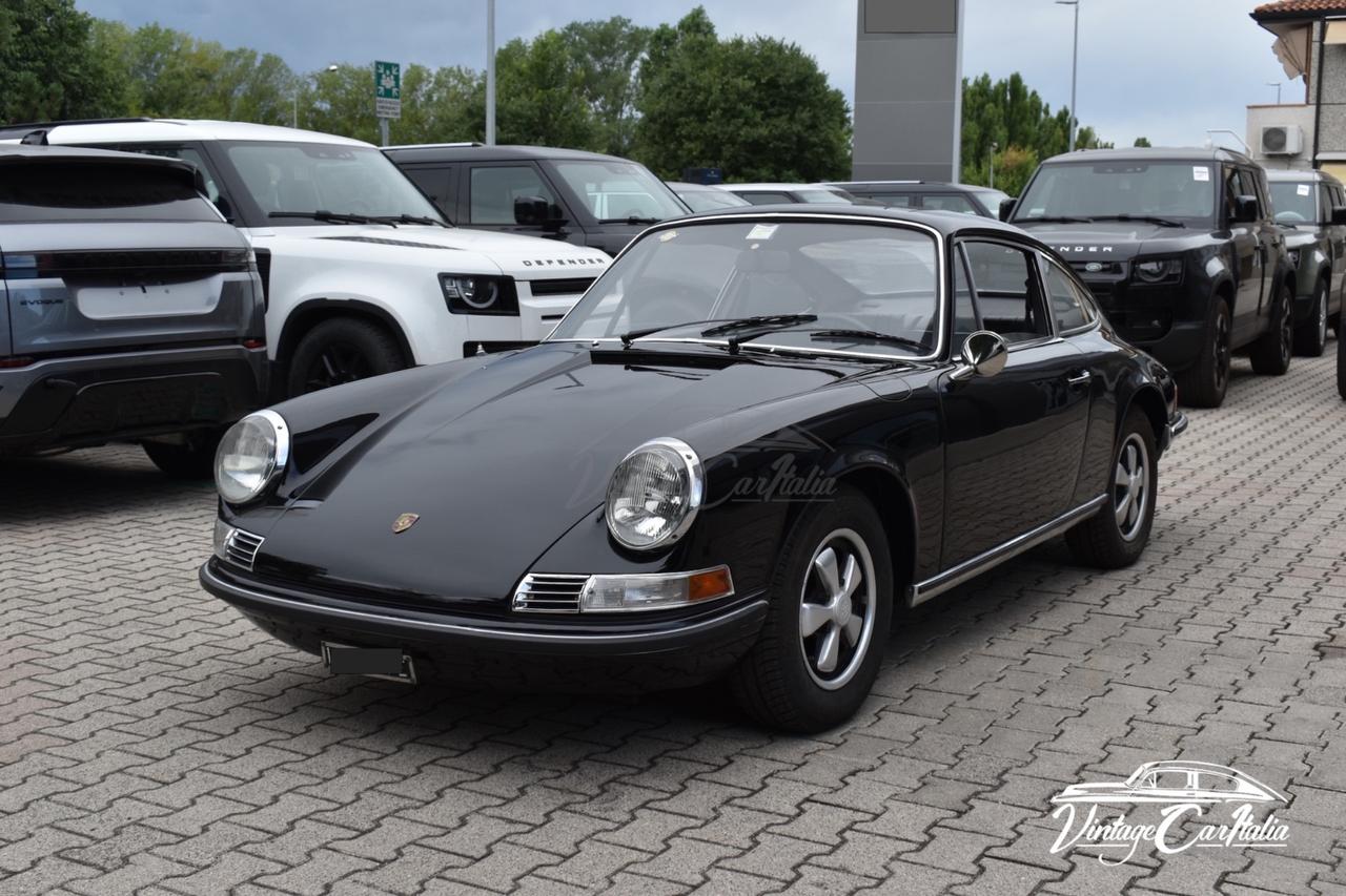 Porsche 911 2.2T