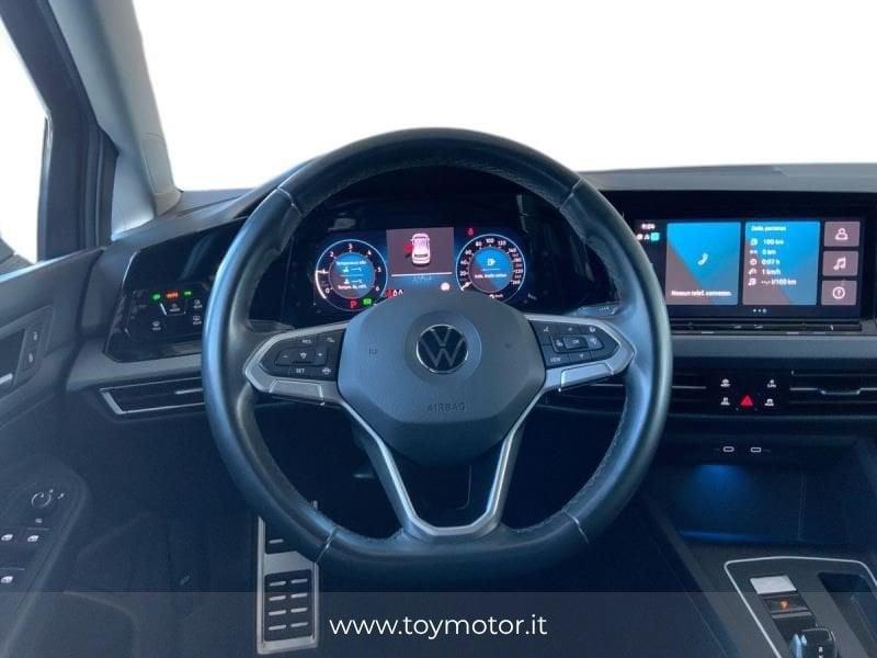Volkswagen Golf 8ª serie 2.0 TDI 150 CV DSG SCR R-Line