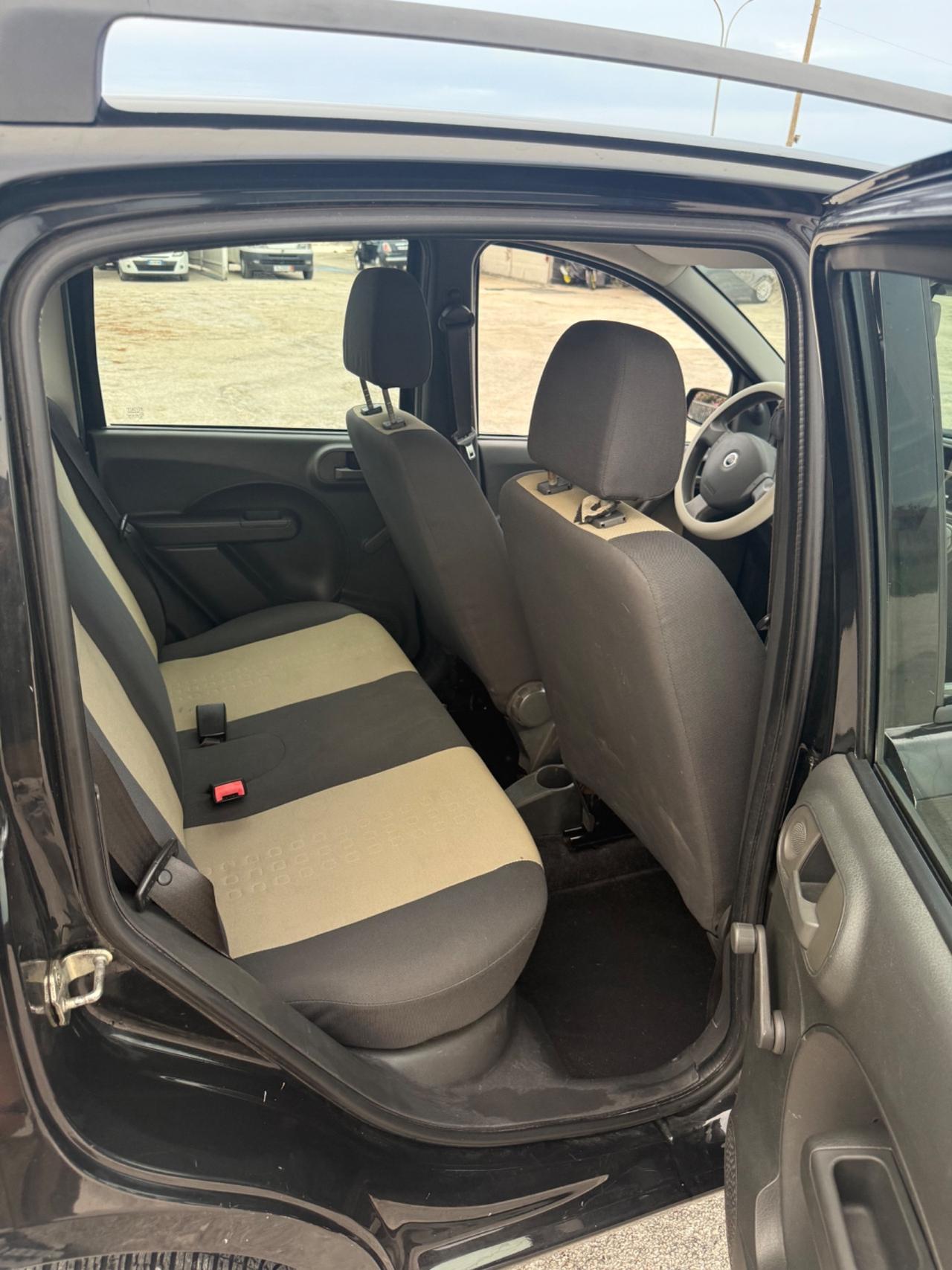 Fiat Panda 1.2 Natural Power benzina metano neopatentati