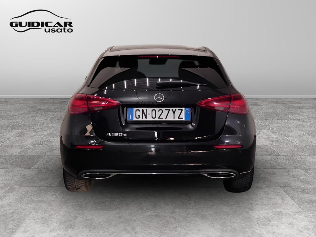 Mercedes-Benz Classe A - W177 2023 - A 180 d Progressive Advanced auto
