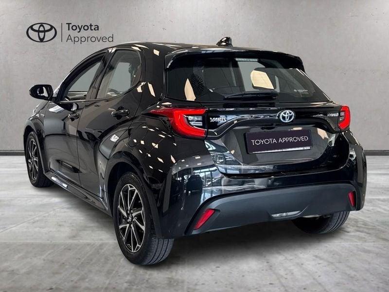 Toyota Yaris Hybrid Trend MY22
