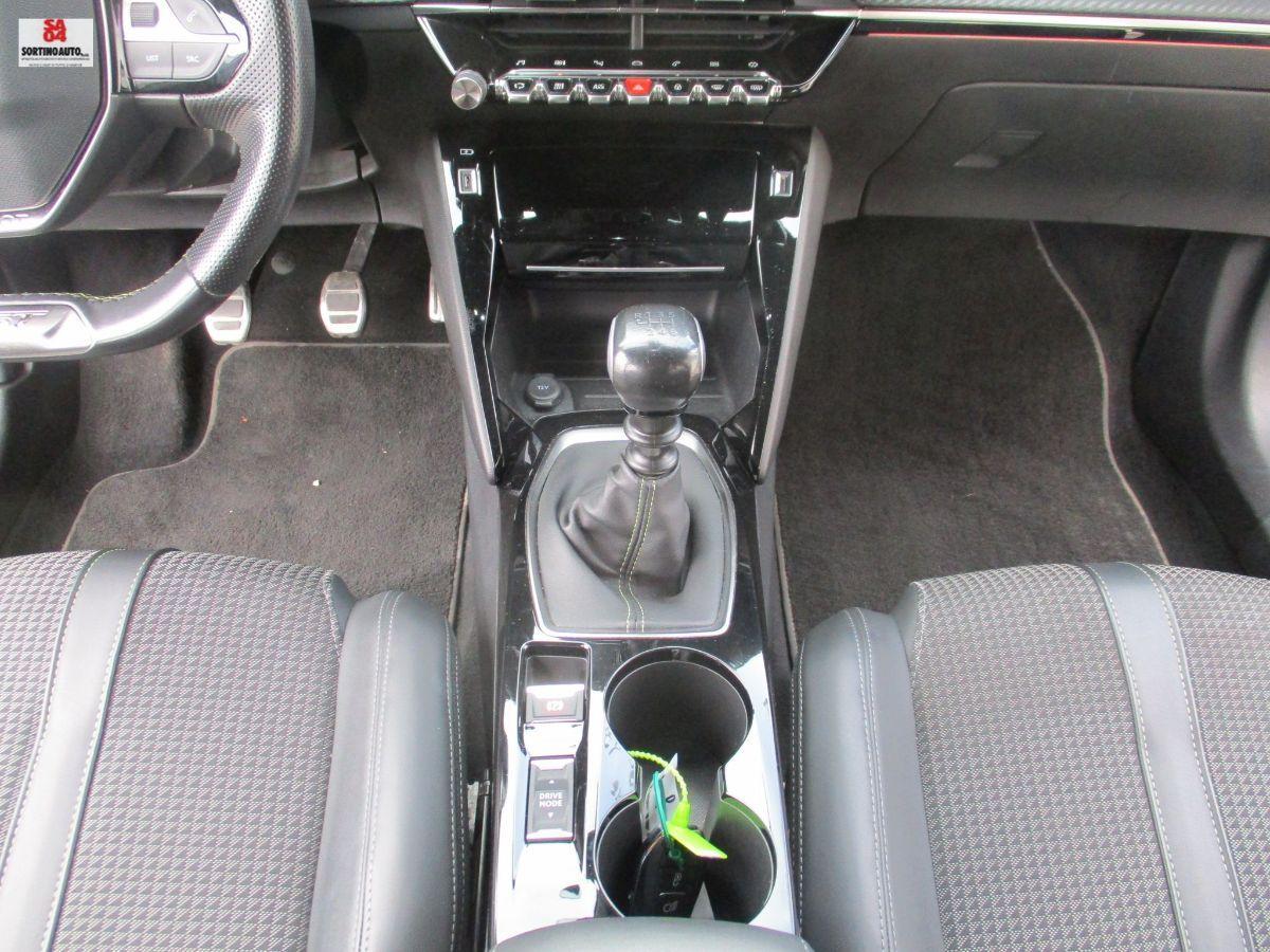 PEUGEOT 2008 PureTech 130 S&S GT-2021 KM55000