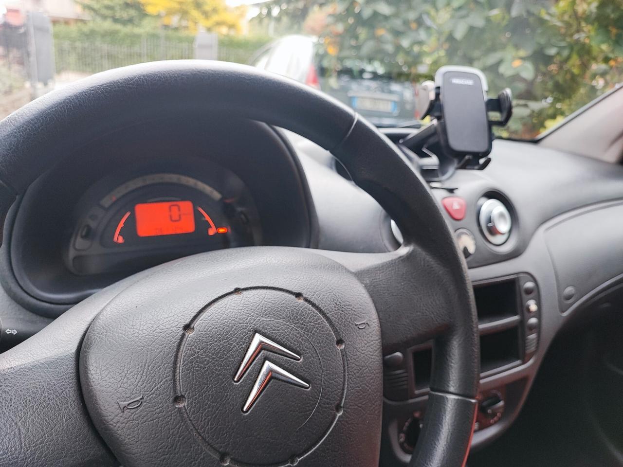 Citroen C2 1.1 Exclusive 80 Milà km