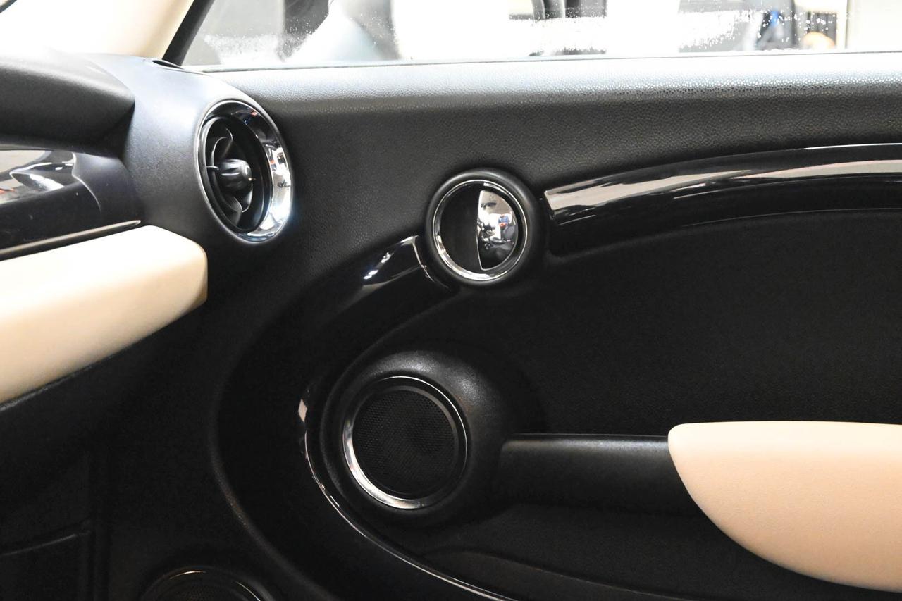 MINI Mini Clubman (R55) Mini 1.6 16V Cooper Cl...