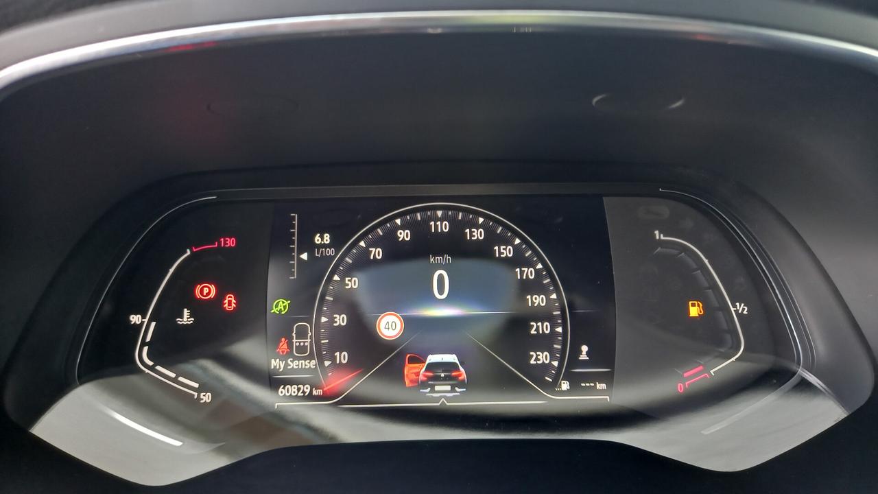 Renault Captur Mild Hybrid 140 CV Intens