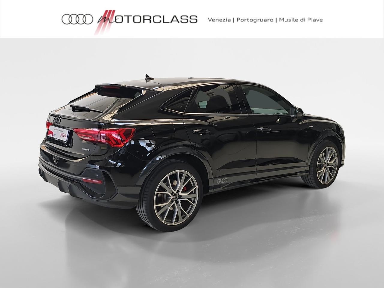 Audi Q3 sportback 45 2.0 tfsi 245cv identity black quattro s tronic