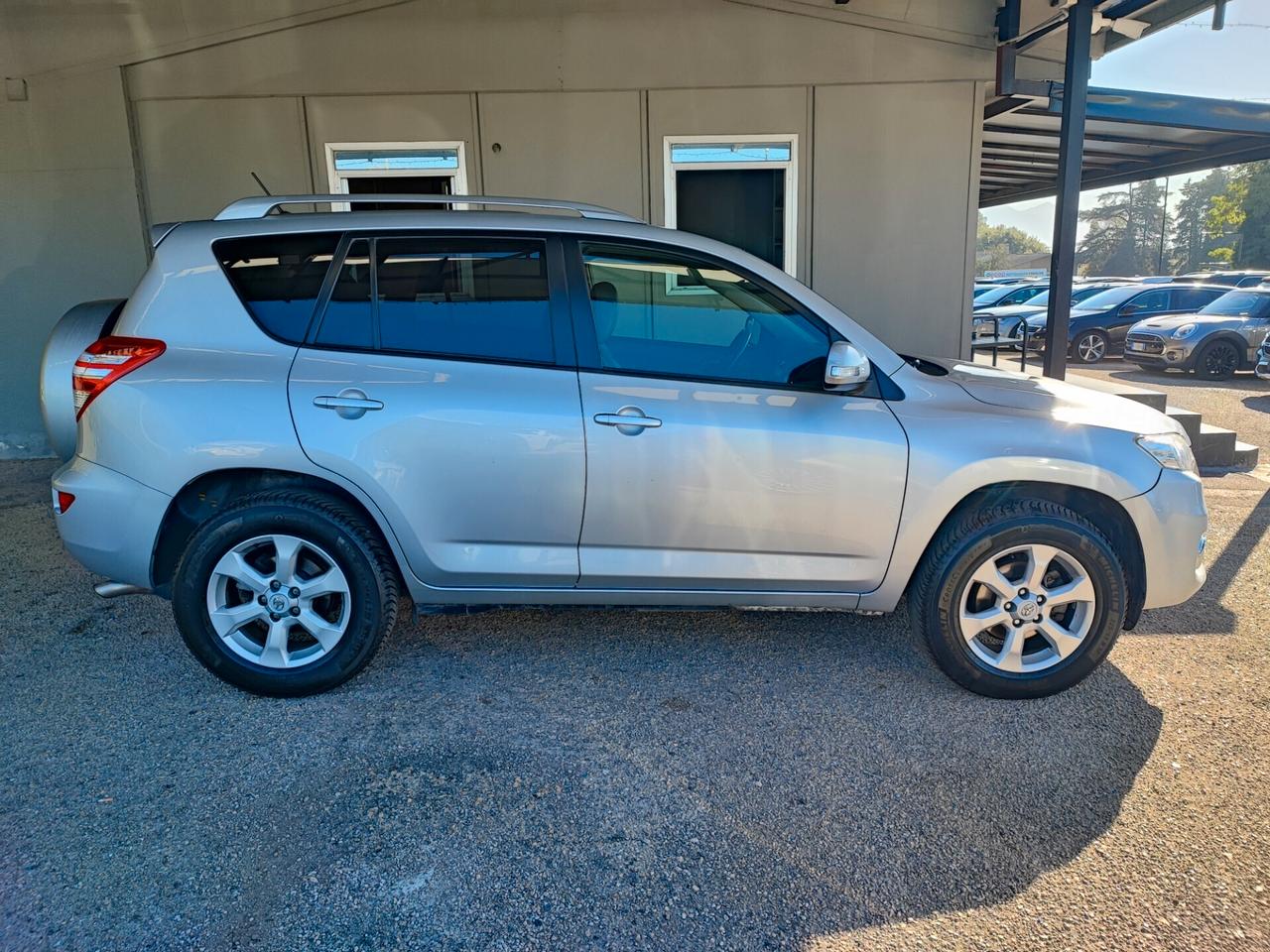 Toyota RAV 4 RAV4 Crossover 2.2 D-4D 150 CV DPF Exclusive GANCIO TRAINO