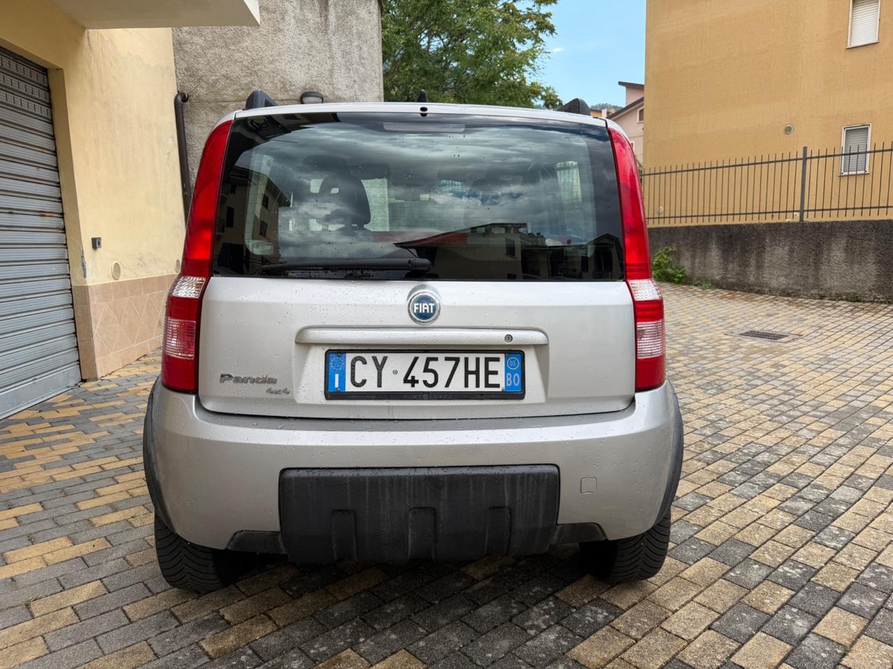 Fiat Panda 1.2 4x4 Climbing NEOPATETATI