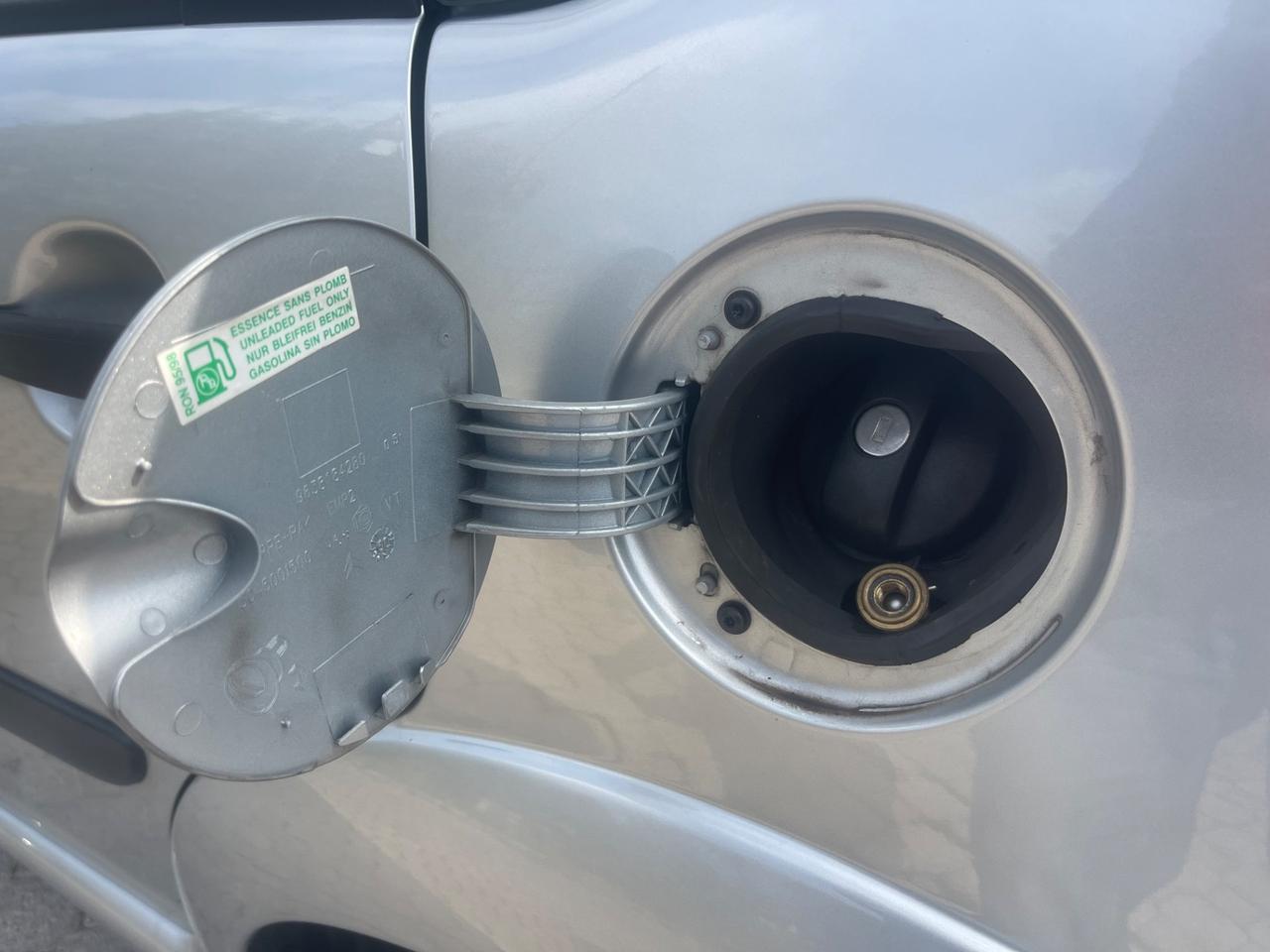 Citroen C3 1.4 Exclusive Style Bi Energy G