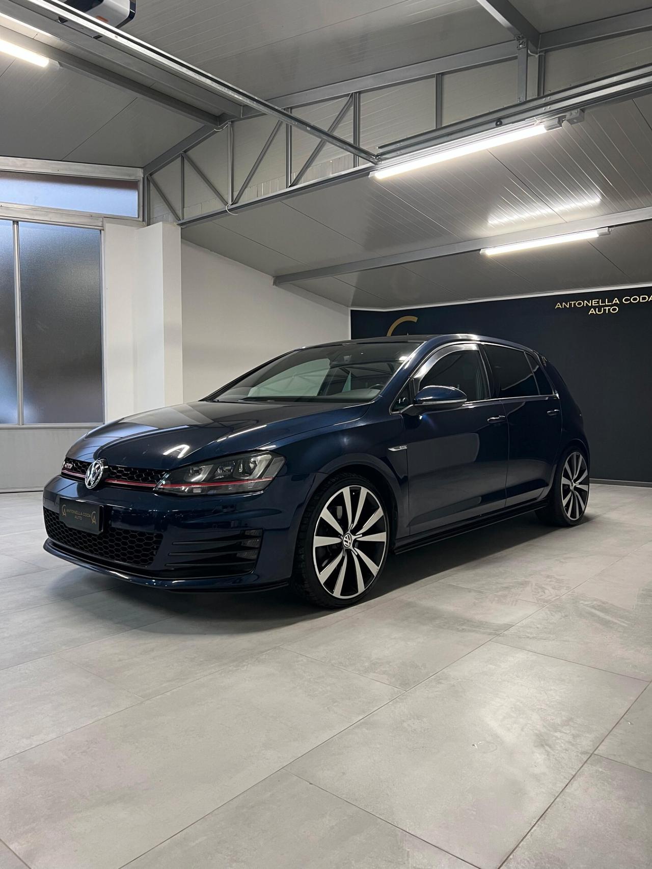Volkswagen Golf GTD 2.0 TDI 5p. BlueMotion Technology