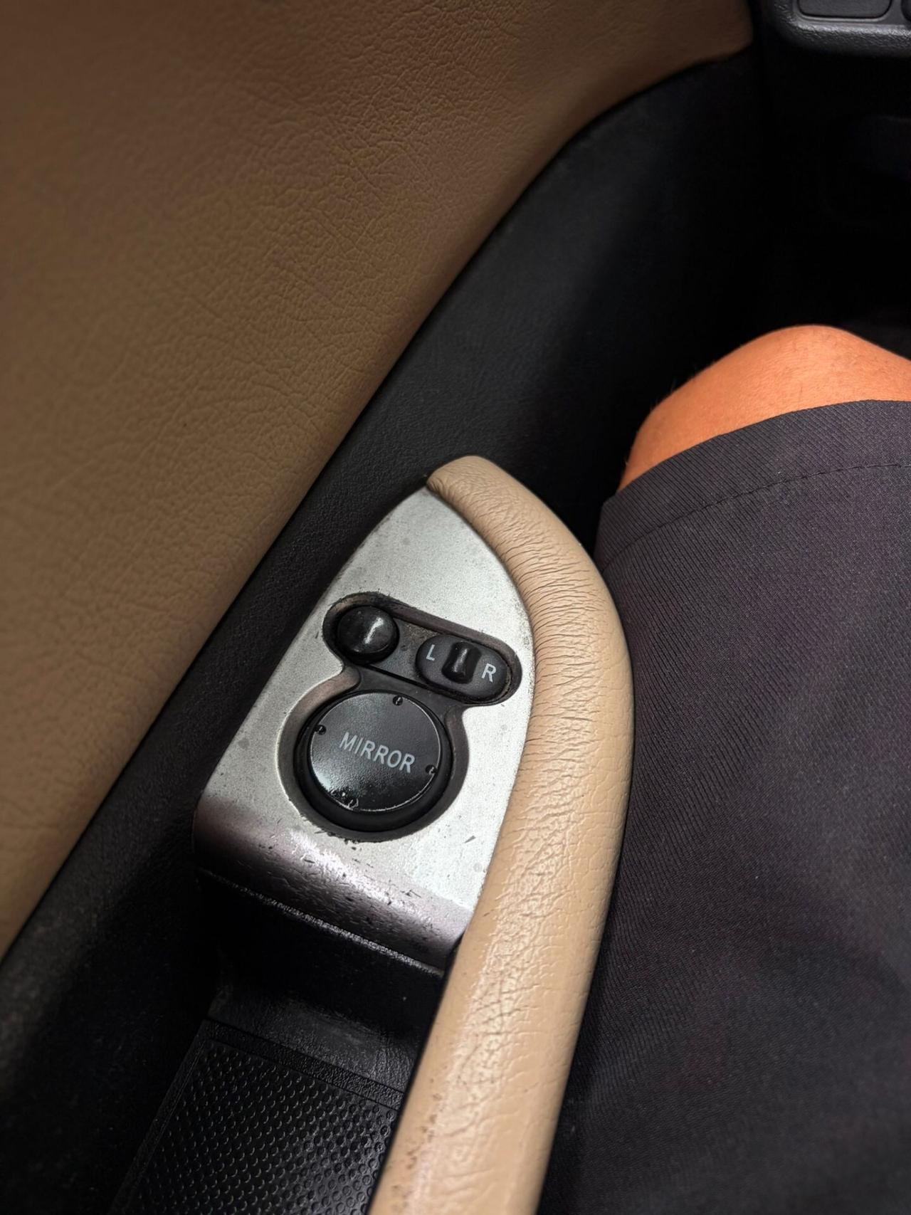 Honda FR-V 2.2 16V i-CTDi Executive Navi LH DPF