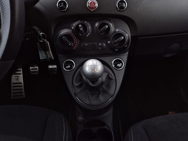 Abarth 695 1.4 t-jet Competizione 180cv