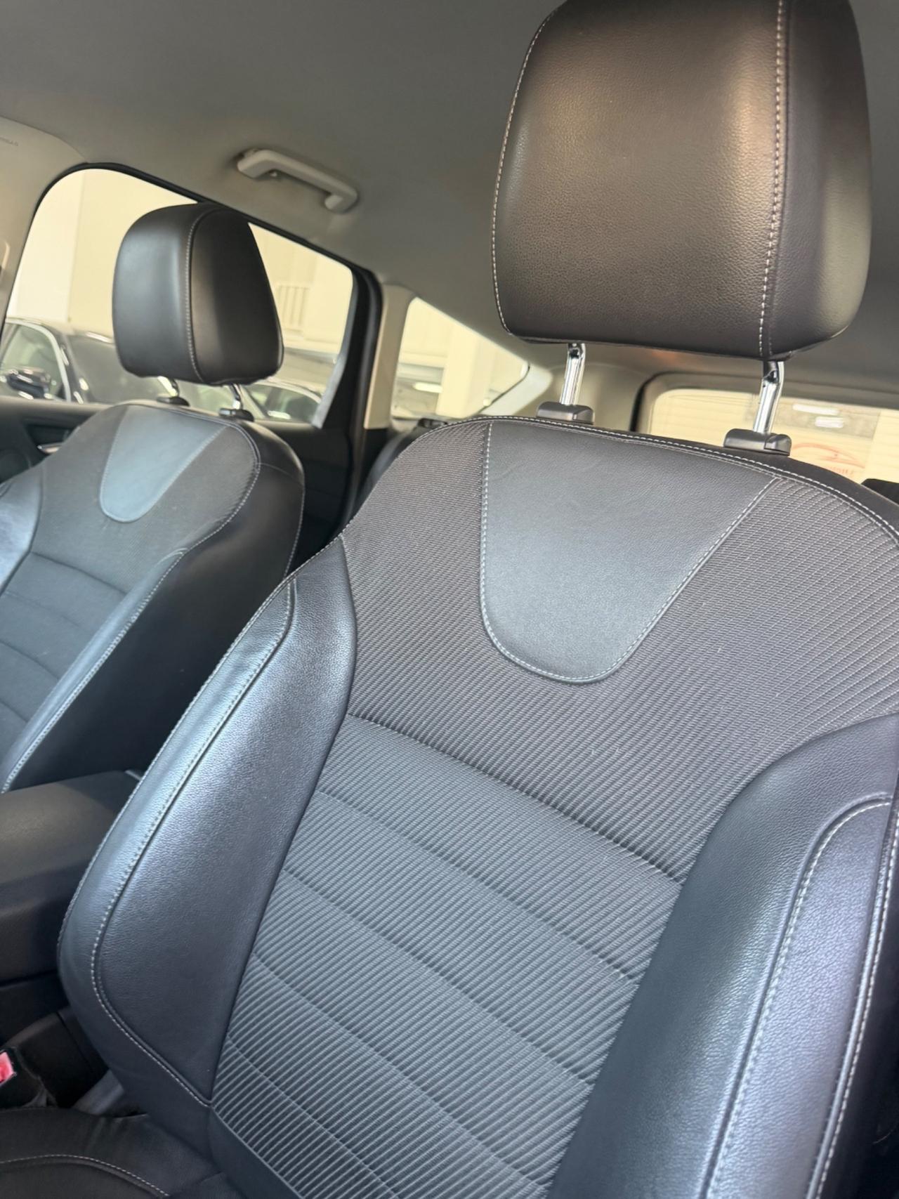 Ford Kuga 2.0 TDCI S&S 2WD Titanium FINANZIABILE