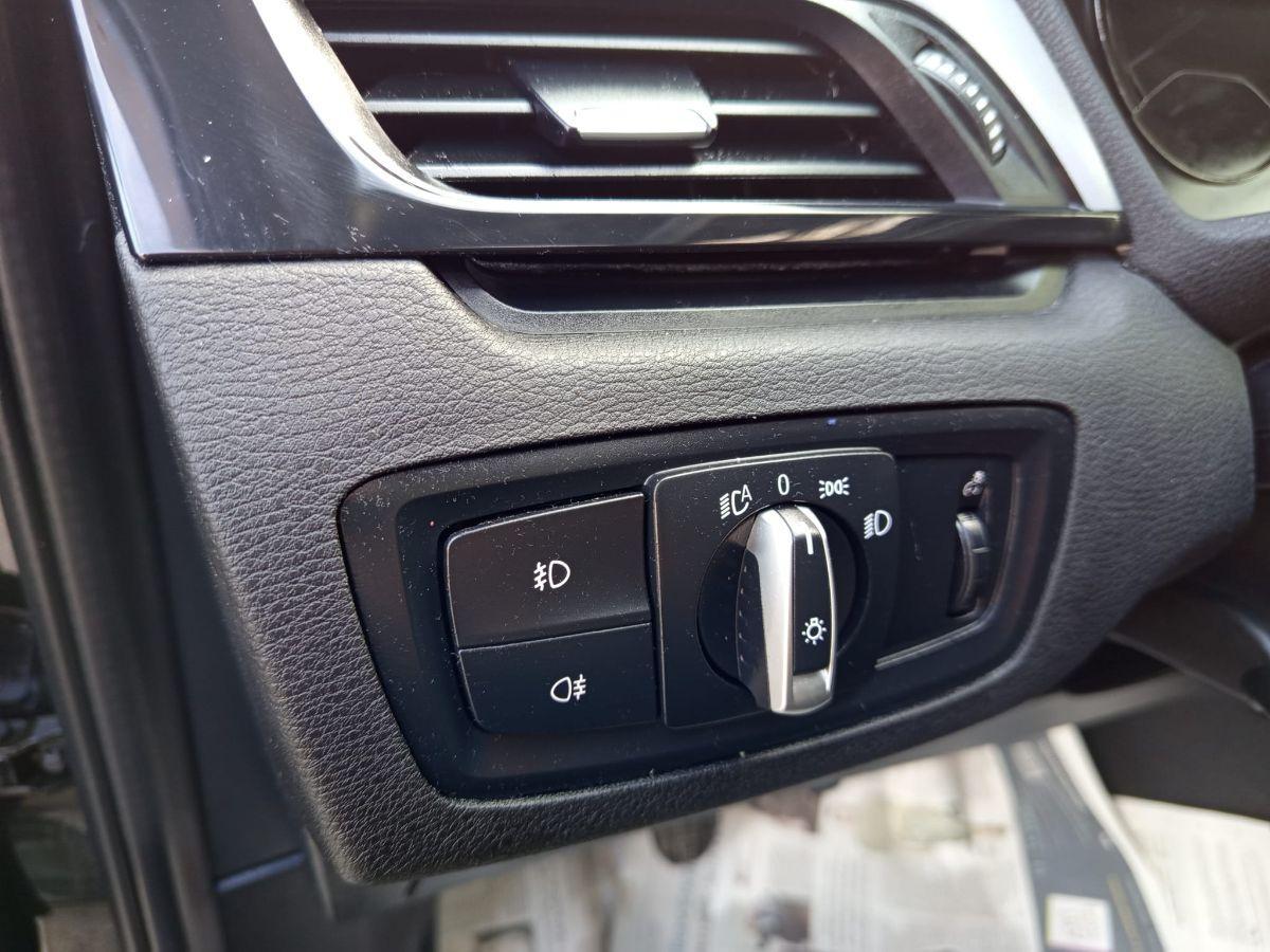 BMW X1 sDrive16d Business NAV/TETTO/RETROC