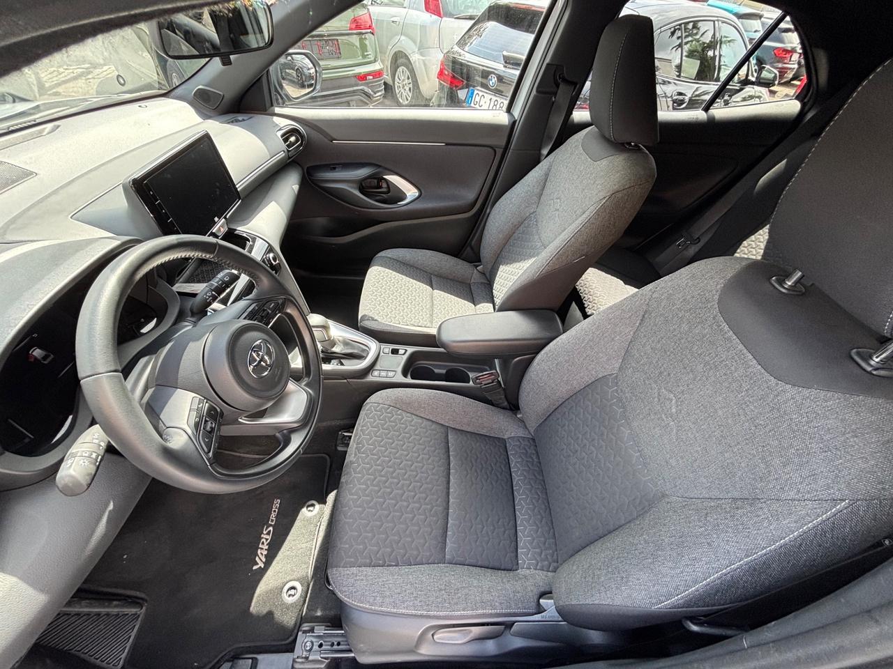 Toyota Yaris Cross Yaris Cross 1.5 Hybrid 5p. E-CVT Lounge