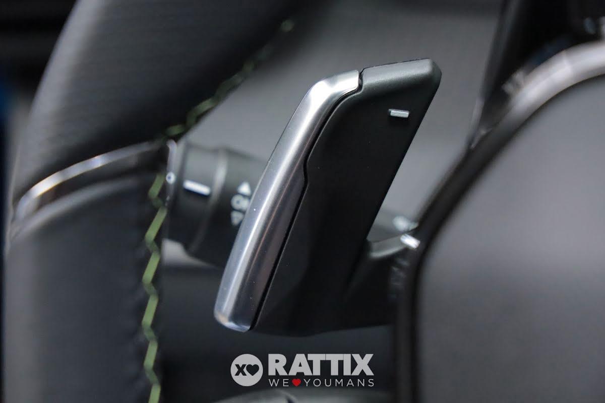 Peugeot 208 1.2 Hybrid 136CV GT e-dcs 6