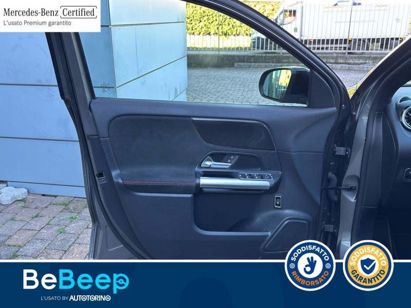 Mercedes-Benz GLA 200 D PREMIUM 4MATIC AUTO