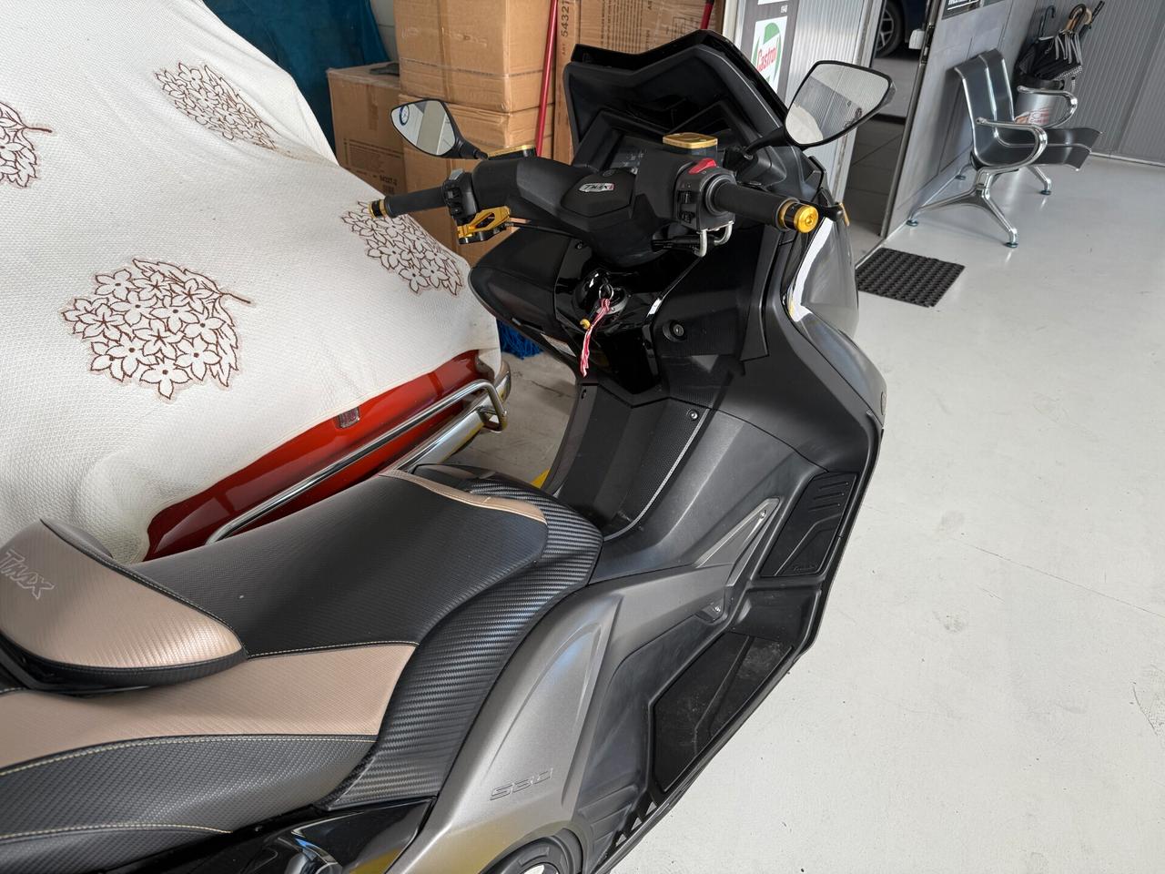 Yamaha TMAX 530