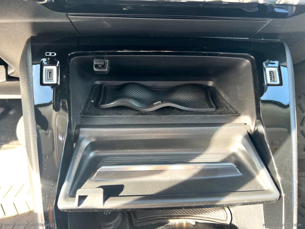 PEUGEOT 2008 BlueHDi 110 S&S Allure Pack 08/2022 22.200KM