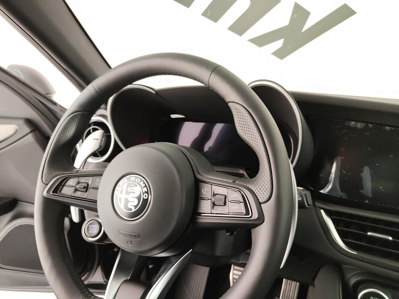 Alfa Romeo Giulia 2.2 Turbodiesel 210 CV AT8 AWD Q4 Veloce