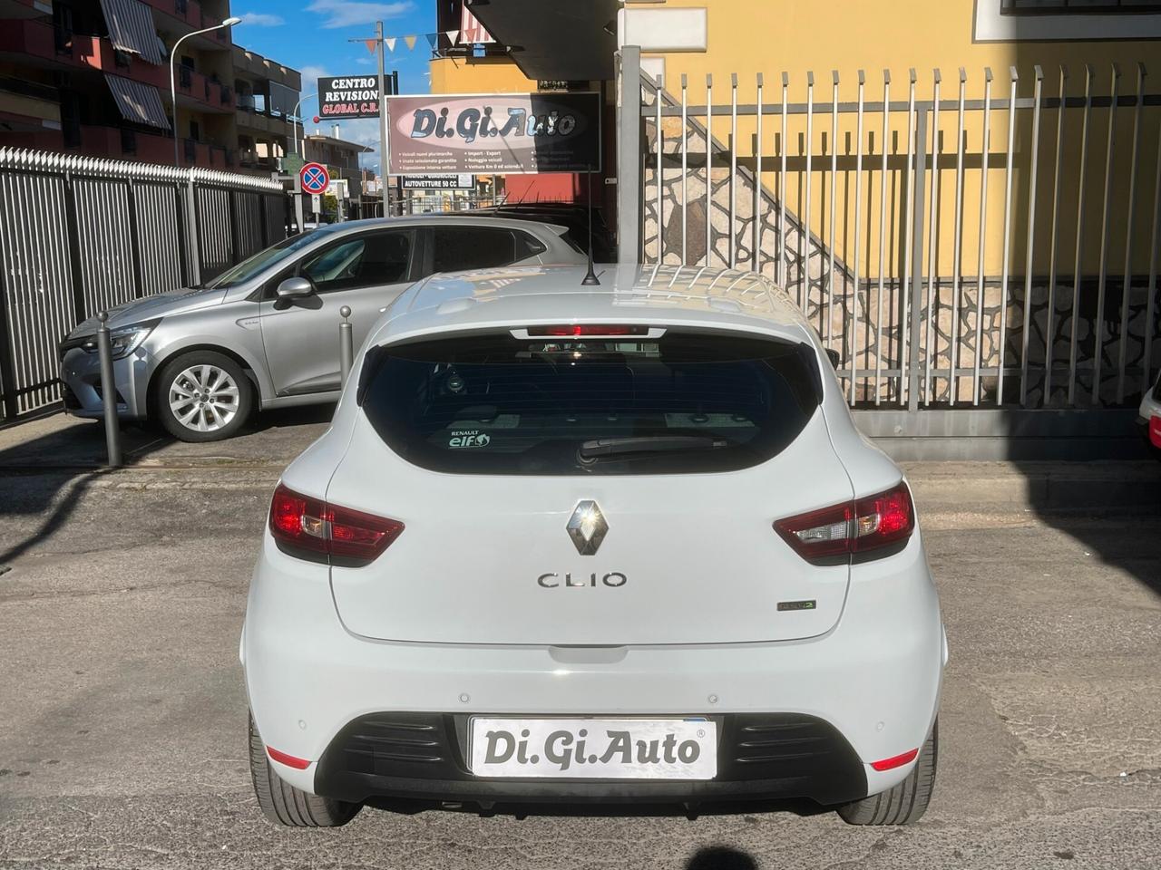Renault Clio dCi 8V 90CV EDC Start&Stop 5 porte Energy Zen