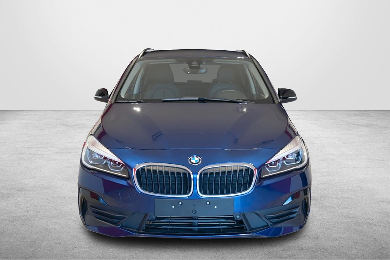 BMW 216D ACTIVE TOURER 116CV 6M. BUSINESS ADVANTAGE ( FARI LED - PELLE - CRUISE - NAVI - PARK ASSISTANT - TELECAMERA POST. )