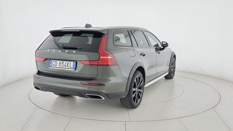 Volvo V60 Cross Country D4 AWD Geartronic Pro