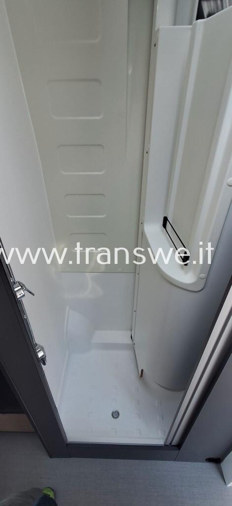 Dreamer Camper Five Letti a castello in coda e basculante