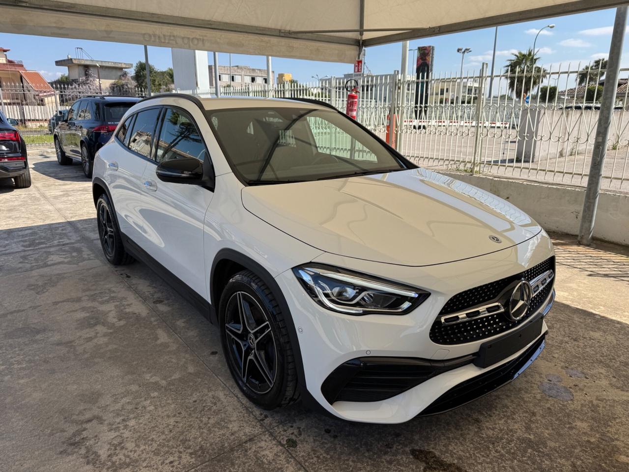 MERCEDES-BENZ GLA 180 d AUTOMATIC. PREMIUM AMG -MY23