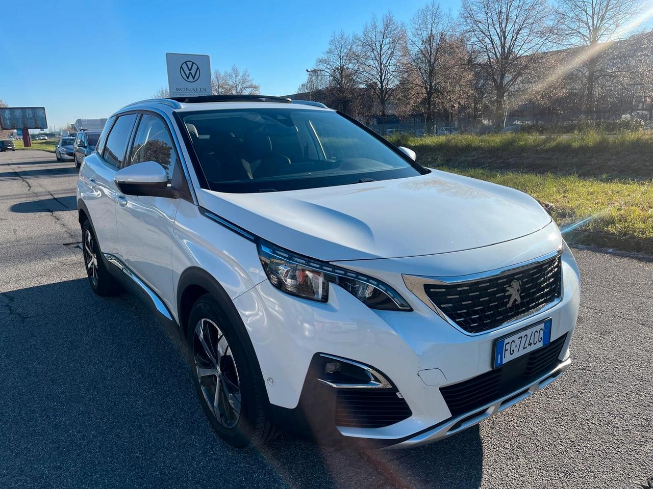 Peugeot 3008 BlueHDi 120 EAT6 S&S Allure