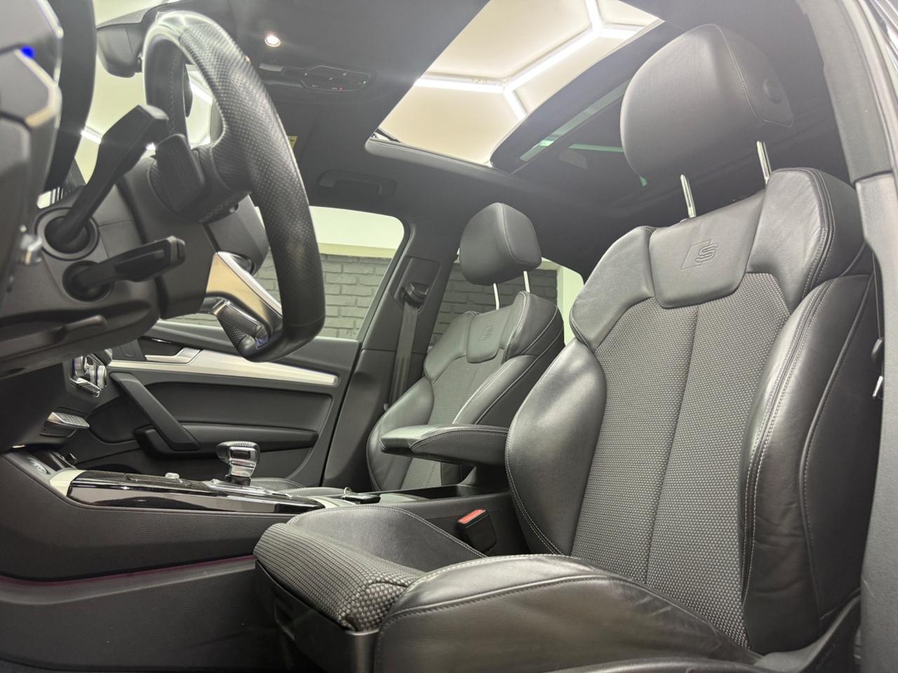 Audi Q5 40 TDI 204 CV S line plus UNICOPRO ITA FULL