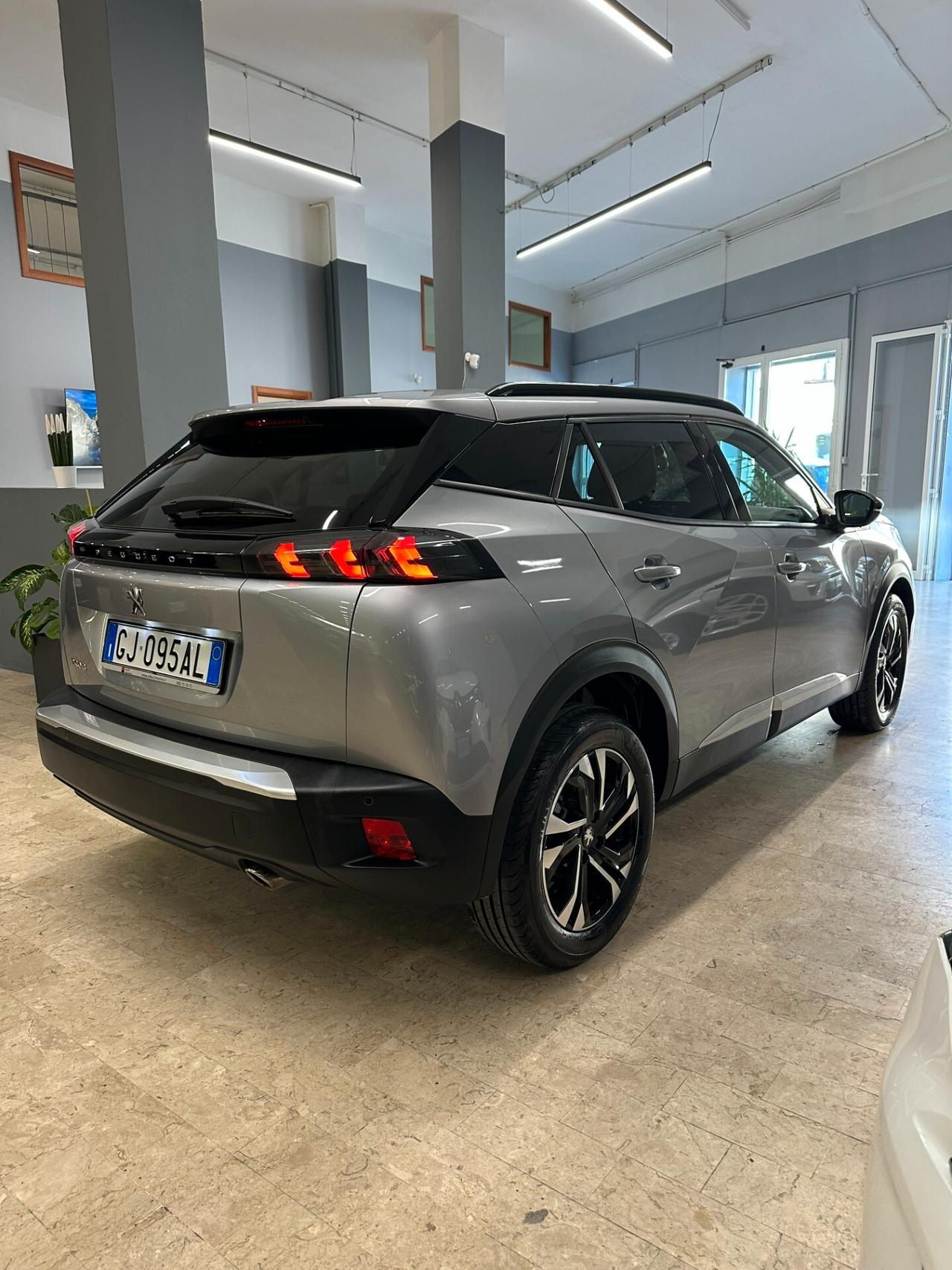 Peugeot 2008 BlueHDi 130 S&S EAT8 Allure Pack