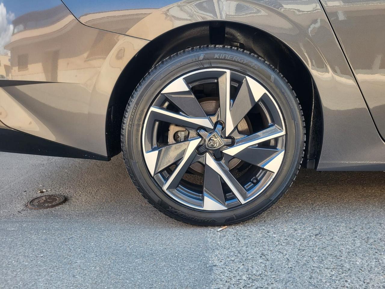 Peugeot 308 BlueHDi 130 CV SW Allure Pack