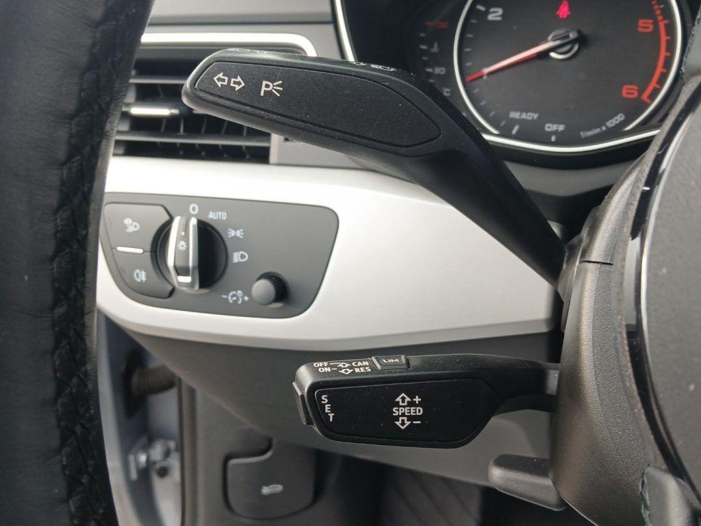 Audi A4 Avant 30 TDI/136 CV S tronic